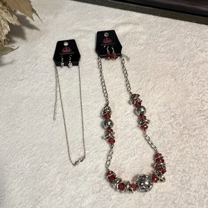NWT 2 Paparazzi Necklace and Earring Sets